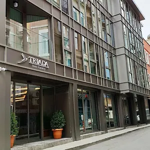 Triada Karakoey Istambul